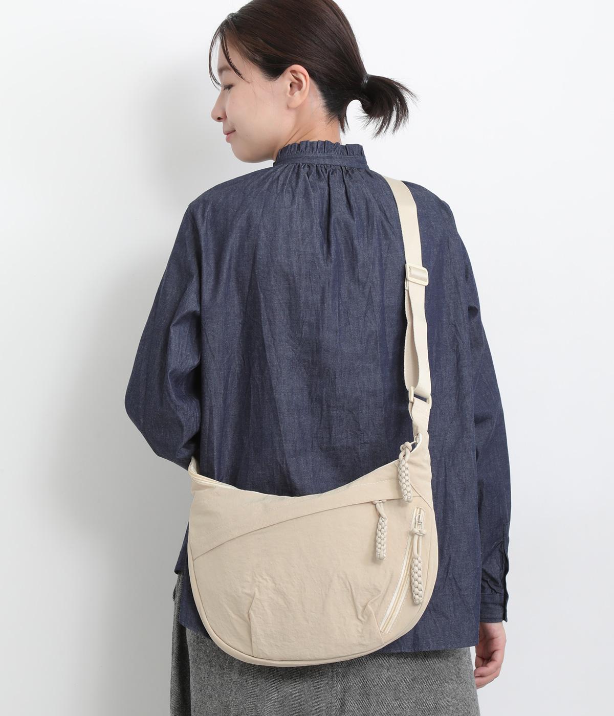 ナイロンショルダーバッグ(ベージュ-F)