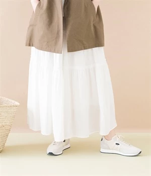 レーヨンリネンワンウォッシュダイタック＆ギャザーティアードスカート(オフホワイト-ONESIZE)