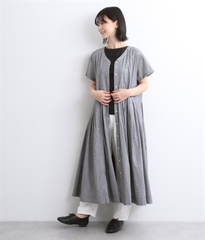 コットンワンウォッシュギャザー＆タックデザインワンピース(ブラックスモールストライプ-ONESIZE)