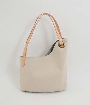 アシンメトリートートバッグ(アイボリー-ONESIZE)