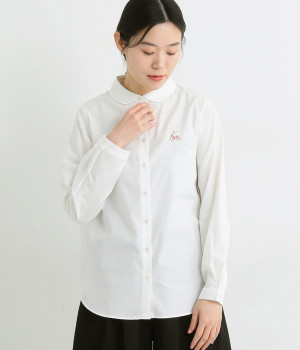 コットンブロードポイント刺繍フラット風丸襟レギュラーシャツ(オフホワイト-ONESIZE)