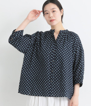 コットンローンミラクルウェーブドット7分袖スキッパーブラウス(ネイビー-ONESIZE)