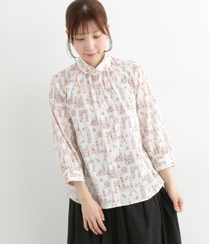 コットンローンブロックの街7分袖丸襟ギャザーブラウス(オフホワイト-ONESIZE)