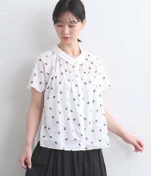 ローンチェリー刺繍半袖襟ぐりギャザーブラウス(オフホワイト-ONESIZE)