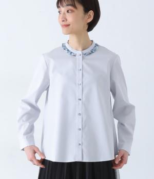 リバティくるみ釦フリル付きコットンブラウス