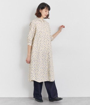 コットンリネンシーチング花小紋7分袖小丸襟シャツワンピース(キナリ-ONESIZE)