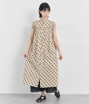 オーバーヨークカットフレンチスリーブジャカードギャザーワンピース(ベージュ-ONESIZE)