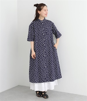 コットンローンリップルドットバンドカラー5分袖シャツワンピース(ネイビー-ONESIZE)