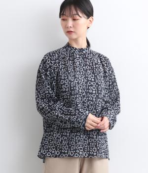 ブライトサッカープリントダブルカラースキッパーブラウス(ネイビー-F)