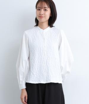 コットンシュリンク加工バンドカラーボリュームスリーブブラウス(オフホワイト-F)