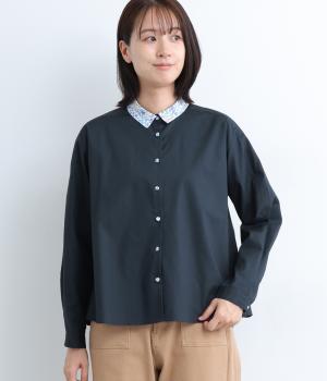 コットンリバティくるみ釦ピカデリーポプリン前後差フレアシャツ(ネイビー-F)