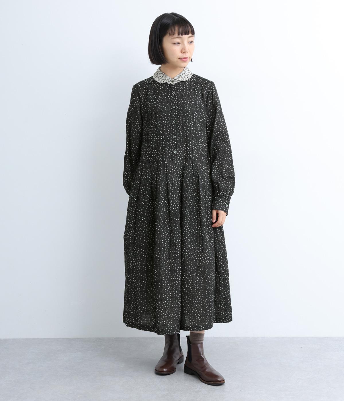 コットン接結ジャカードモノトーンラウンドカラ―すっきり見えワンピース(ブラック-F)