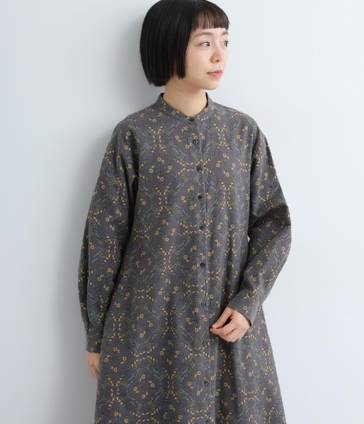 ビエラ起毛フラワーリースウエストマークフレアワンピース(チャコール-F)