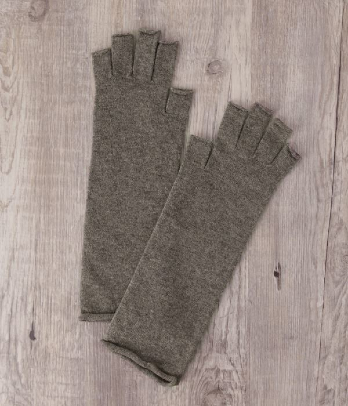 メリノウール100％アームウォーマ(モカブラウン-ONESIZE)