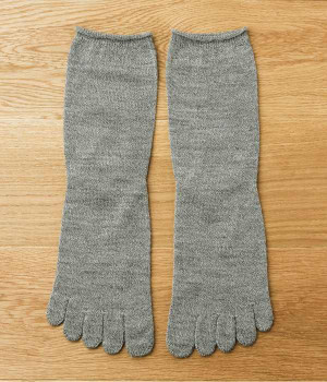 重ね履き用 ウール100％ ロークル丈 5本指ソックス(グレー-ONESIZE)
