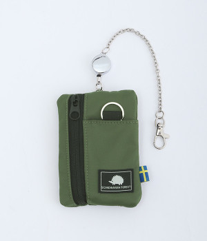 リール付き　多機能ポーチ(グリーン-ONESIZE)