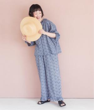 【7月3日発売予定】tomomiさんコラボ 着るたびときめく花柄パンツ(ネイビー-F)