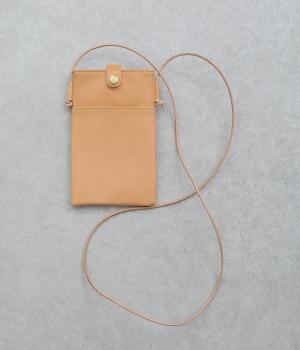 ヌメシュリンクポシェット(キャメル-F)