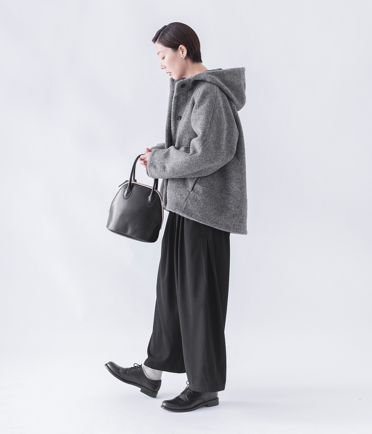 ブークレ フードショートコート｜&yarn（アンドヤーン）の商品詳細