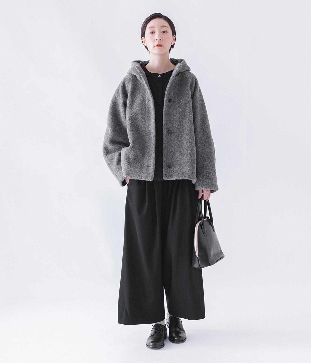 ブークレ フードショートコート｜&yarn（アンドヤーン）の商品詳細