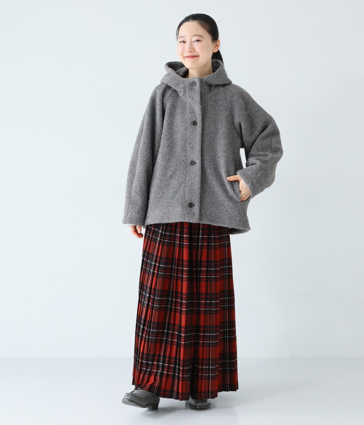 ブークレ フードショートコート｜&yarn（アンドヤーン）の商品詳細