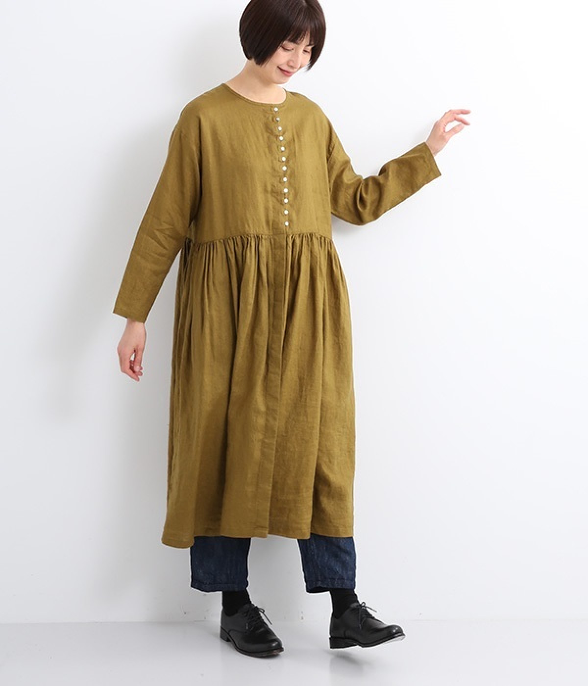 多ボタン比翼あきワンピース｜08Mab（ゼロハチマブ）の商品詳細