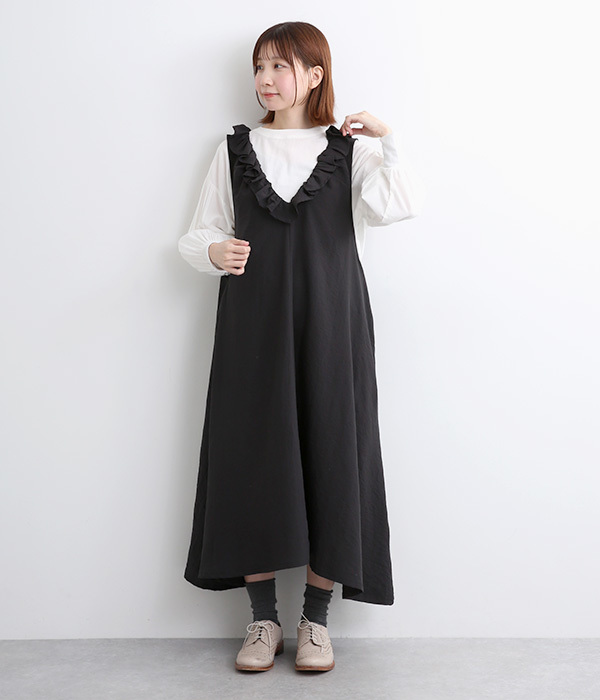 とろみワッシャー襟元フリル付ノースリーブワンピース 着丈115cm(B・ブラック)