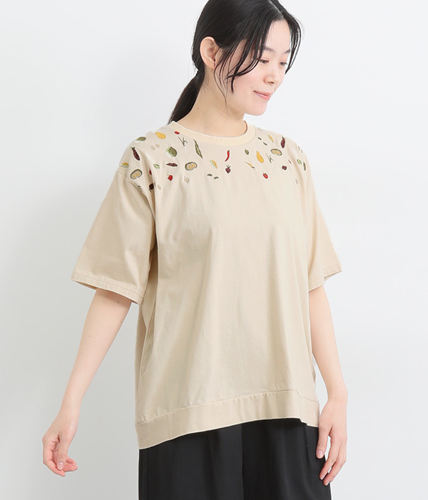 コットンさらさら天竺野菜刺繍5分袖Ｔシャツ(A・アイボリー)