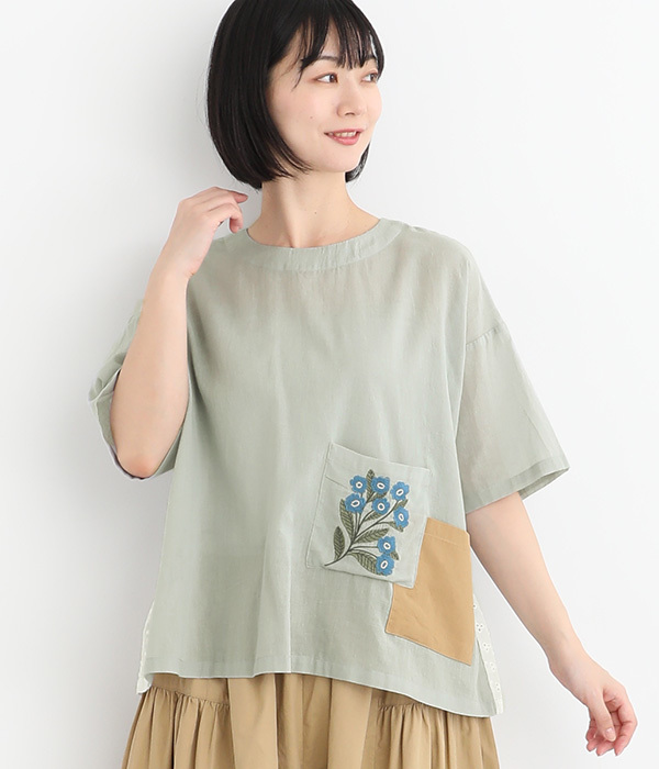 コットンローン多ポケット花刺繍ブラウス(B・グレー)