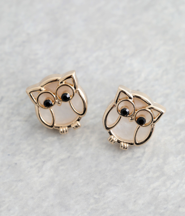 ふくろうピアス(A・アイボリー)
