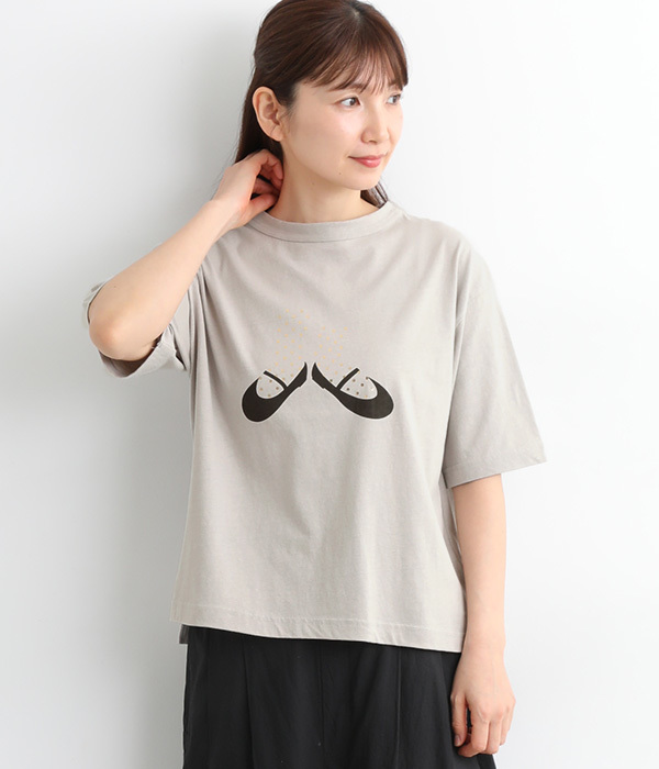 ラフィ天竺ワイドTシャツ　ソックス箔プリント(A・グレー)