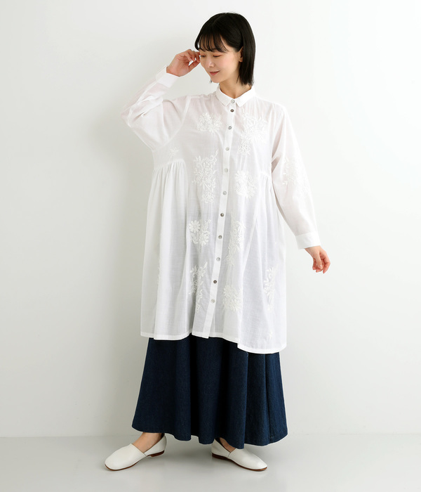 コットンラクノウ刺繍シャツカラーチュニック(A・ホワイト)