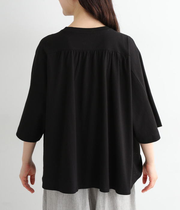 ギャザー5分袖Tシャツ(C・ブラック)