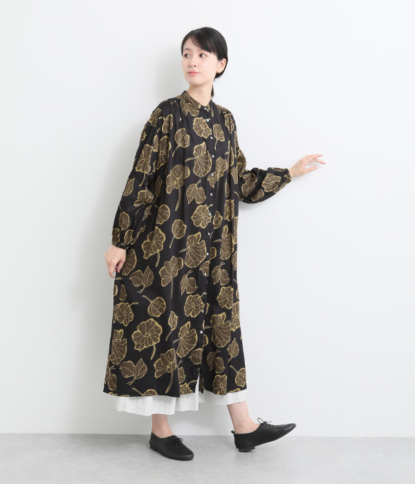 Cotton Voile Large Flowerプリント　ボリュームスリーブ前開きワンピース(B・ブラック)