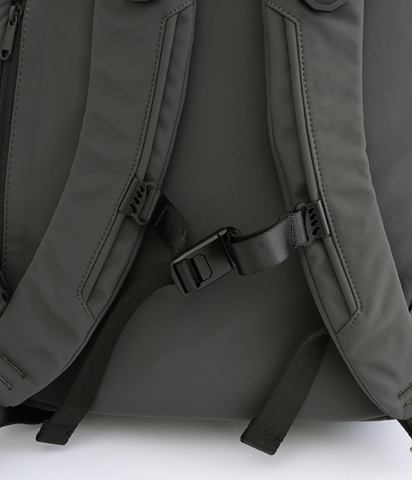 FRONT　POCKET　DAYPACK(A・ブラック)