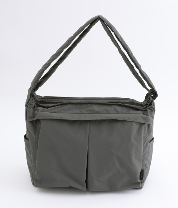 HELMET　SHOULDER　BAG　M(B・グレー)