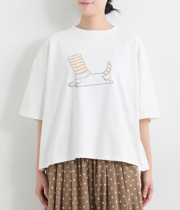 箱で遊ぶCAT Tシャツ(A・ホワイト)