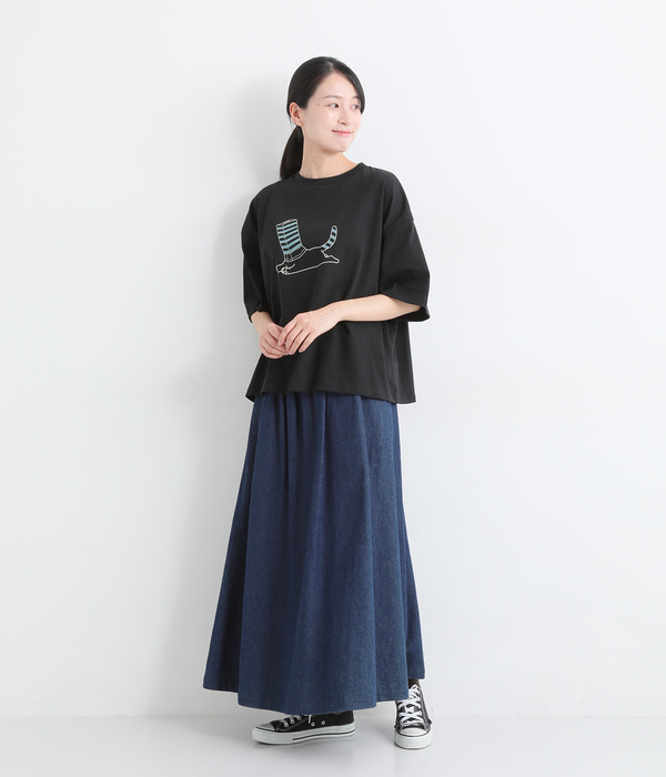 箱で遊ぶCAT Tシャツ(A・ホワイト)
