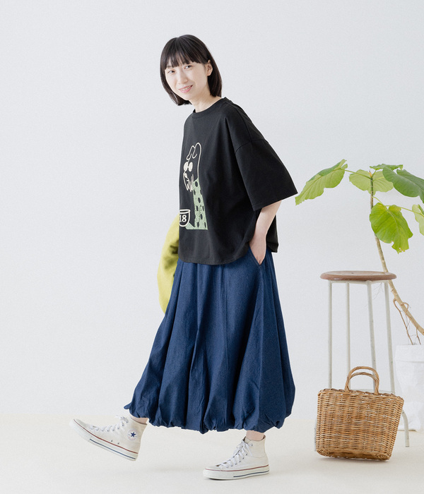 サングラスかけられた犬Tシャツ(C・ブラック)