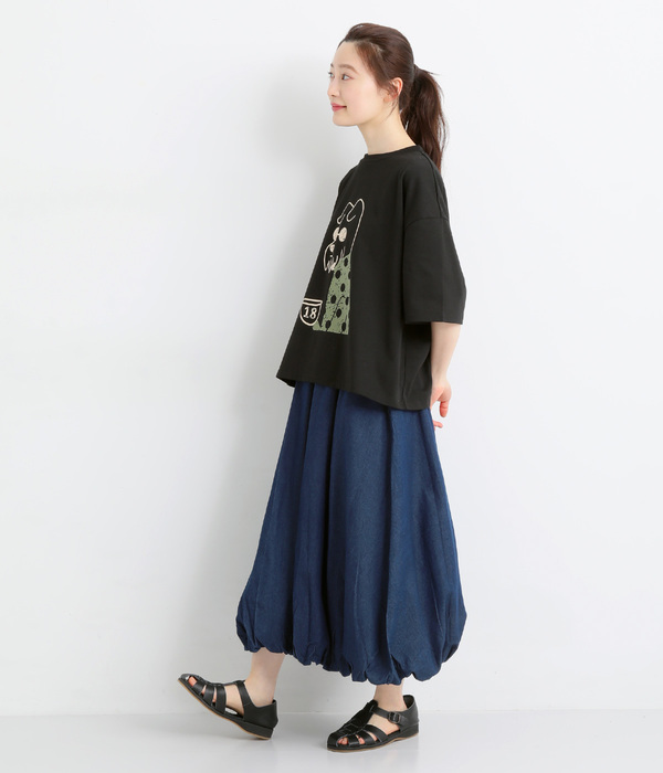 サングラスかけられた犬Tシャツ(C・ブラック)