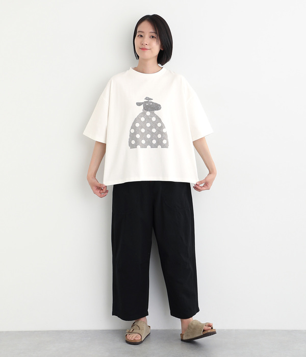 服を着たSHEEPTシャツ(A・ホワイト)