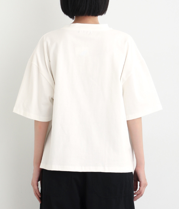 服を着たSHEEPTシャツ(A・ホワイト)