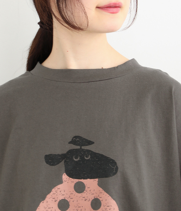 服を着たSHEEPTシャツ(A・ホワイト)