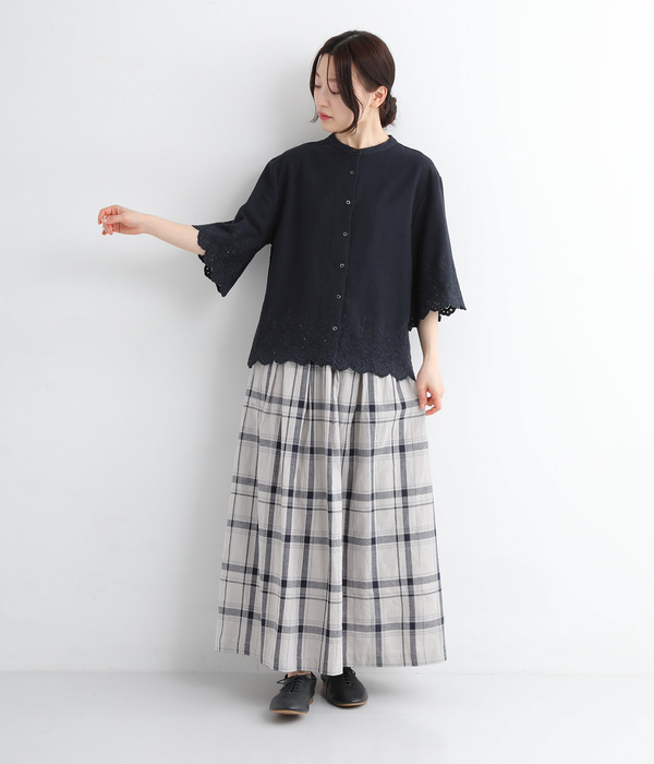コットンリネン スカラップ刺繍前開きブラウス(B・カーキ)