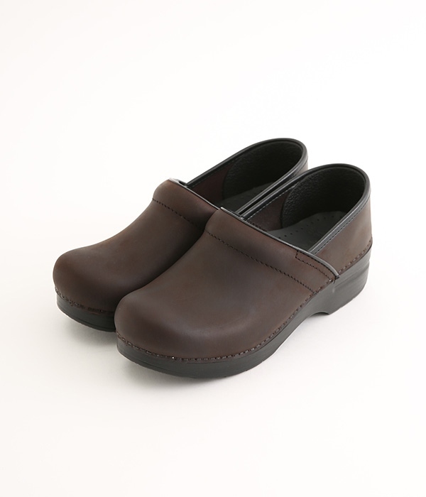 PROFESSIONAL Oiled(アンティークブラウン)【再入荷】｜dansko