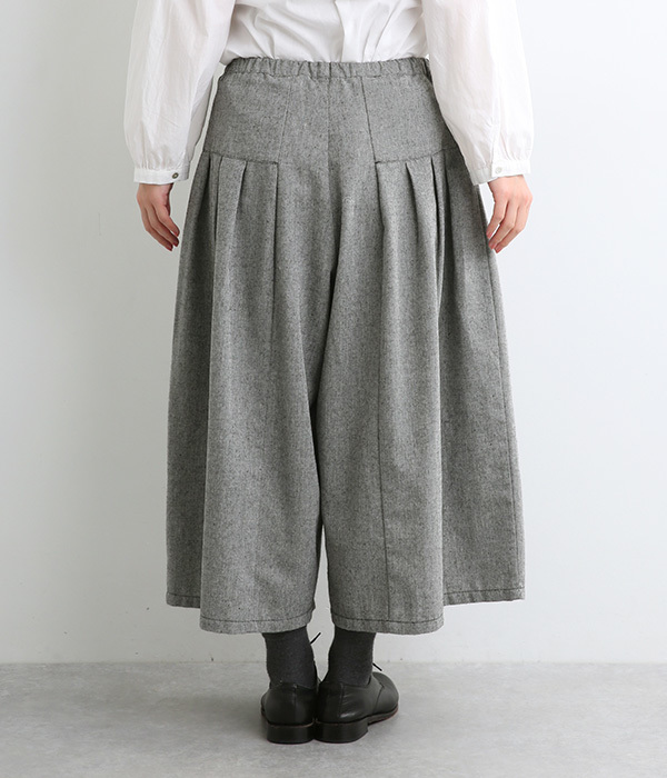 コットン混ヘリンボーン　タックワイドパンツ(C・ブラック)