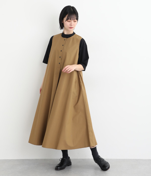 日本製 クルーネックフレアーノースリーブワンピース(A