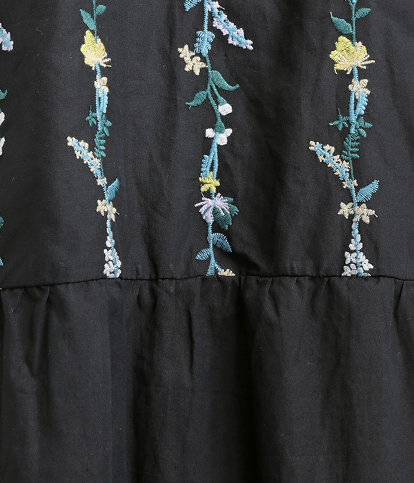 コットン花ストライプ総柄刺繍ジレ(B・ブラック)