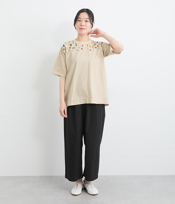 コットンさらさら天竺野菜刺繍5分袖Ｔシャツ(A・アイボリー)