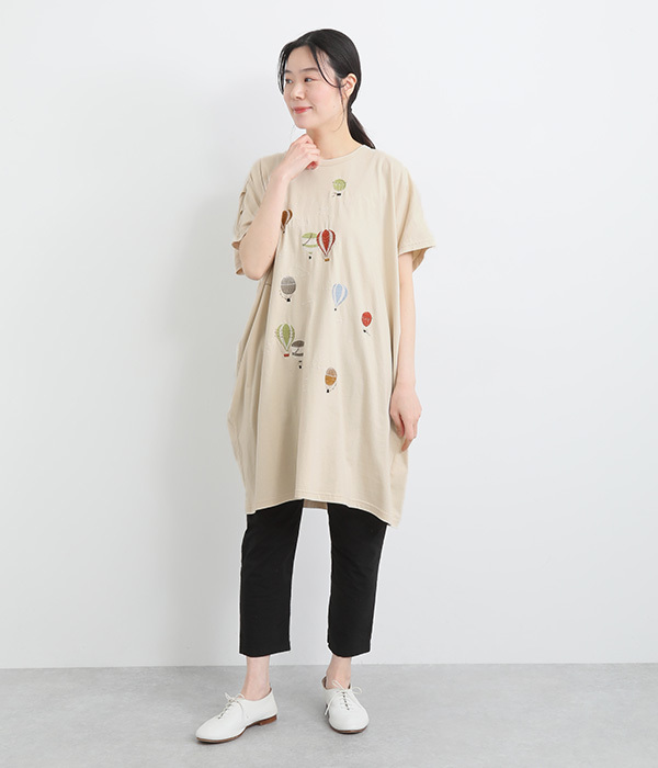 コットンさらさら天竺気球刺繍ドルマンチュニック(A・アイボリー)